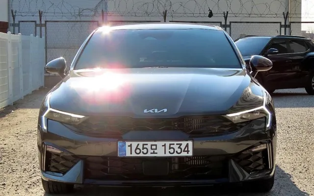 더뉴K5 중고차 더 뉴 K5 3세대 2.0 매물 사진 17 - 2025/06 9,030km